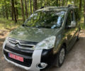 Зеленый Ситроен Берлинго, объемом двигателя 1.6 л и пробегом 230 тыс. км за 9700 $, фото 18 на Automoto.ua