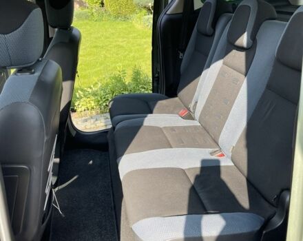 Зеленый Ситроен Берлинго, объемом двигателя 1.6 л и пробегом 230 тыс. км за 9300 $, фото 18 на Automoto.ua