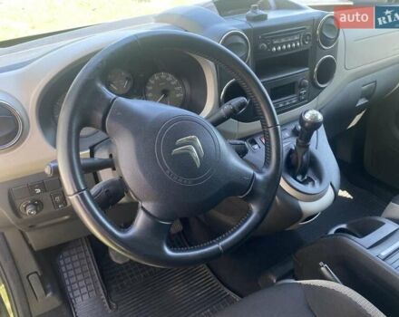 Зеленый Ситроен Берлинго, объемом двигателя 1.6 л и пробегом 312 тыс. км за 7500 $, фото 6 на Automoto.ua