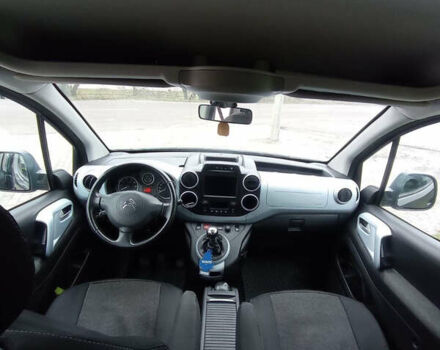 Зеленый Ситроен Берлинго, объемом двигателя 1.6 л и пробегом 240 тыс. км за 10500 $, фото 32 на Automoto.ua