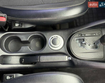 Белый Ситроен С-Кроссер, объемом двигателя 2.36 л и пробегом 370 тыс. км за 8150 $, фото 16 на Automoto.ua