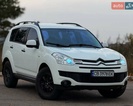 Белый Ситроен С-Кроссер, объемом двигателя 2.36 л и пробегом 370 тыс. км за 8150 $, фото 4 на Automoto.ua