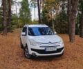 Белый Ситроен С-Кроссер, объемом двигателя 2.18 л и пробегом 243 тыс. км за 9500 $, фото 1 на Automoto.ua