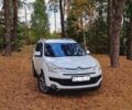 Білий Сітроен С-Кроссер, об'ємом двигуна 2.18 л та пробігом 244 тис. км за 9400 $, фото 1 на Automoto.ua