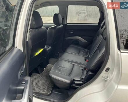 Білий Сітроен С-Кроссер, об'ємом двигуна 2.2 л та пробігом 231 тис. км за 10800 $, фото 10 на Automoto.ua