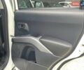 Белый Ситроен С-Кроссер, объемом двигателя 2.2 л и пробегом 240 тыс. км за 9990 $, фото 9 на Automoto.ua