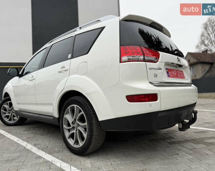 Белый Ситроен С-Кроссер, объемом двигателя 2.2 л и пробегом 209 тыс. км за 11000 $, фото 15 на Automoto.ua
