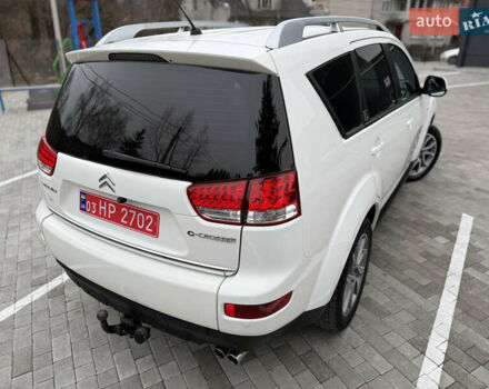Белый Ситроен С-Кроссер, объемом двигателя 2.2 л и пробегом 209 тыс. км за 11000 $, фото 4 на Automoto.ua