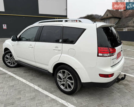 Белый Ситроен С-Кроссер, объемом двигателя 2.2 л и пробегом 209 тыс. км за 11000 $, фото 14 на Automoto.ua