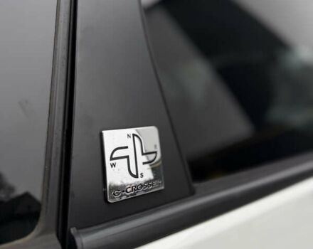 Белый Ситроен С-Кроссер, объемом двигателя 2.2 л и пробегом 209 тыс. км за 11000 $, фото 7 на Automoto.ua