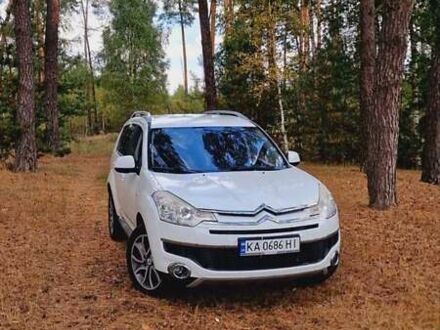 Ситроен С-Кроссер 2010 в Чернигове на Automoto.ua Белый Ситроен С-Кроссер, объемом двигателя 2.18 л и пробегом 243 тыс. км за 9500 $, фото 1 на Automoto.ua