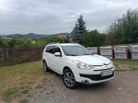 Сітроен С-Кроссер 2011 у Самборе на Automoto.ua Білий Сітроен С-Кроссер, об'ємом двигуна 2.2 л та пробігом 236 тис. км за 10200 $, фото 1 на Automoto.ua