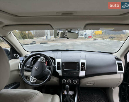 Чорний Сітроен С-Кроссер, об'ємом двигуна 2.18 л та пробігом 249 тис. км за 9100 $, фото 9 на Automoto.ua