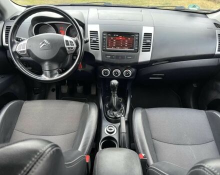 Чорний Сітроен С-Кроссер, об'ємом двигуна 2.2 л та пробігом 207 тис. км за 5299 $, фото 18 на Automoto.ua