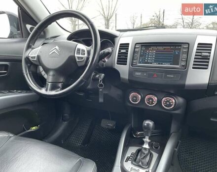 Черный Ситроен С-Кроссер, объемом двигателя 2.2 л и пробегом 267 тыс. км за 9500 $, фото 17 на Automoto.ua