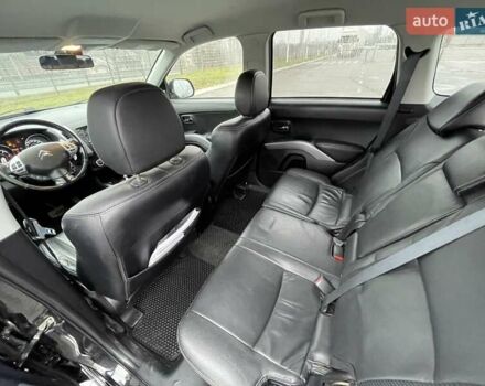 Черный Ситроен С-Кроссер, объемом двигателя 2.2 л и пробегом 267 тыс. км за 9500 $, фото 12 на Automoto.ua