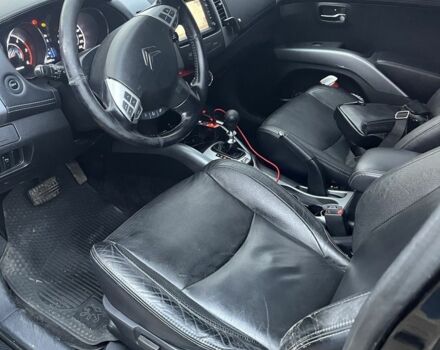 Чорний Сітроен С-Кроссер, об'ємом двигуна 2.2 л та пробігом 242 тис. км за 5479 $, фото 4 на Automoto.ua