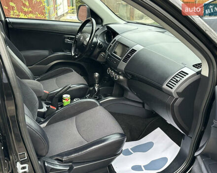 Черный Ситроен С-Кроссер, объемом двигателя 2.2 л и пробегом 236 тыс. км за 9990 $, фото 39 на Automoto.ua