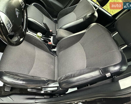 Черный Ситроен С-Кроссер, объемом двигателя 2.2 л и пробегом 236 тыс. км за 9990 $, фото 28 на Automoto.ua