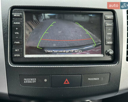 Черный Ситроен С-Кроссер, объемом двигателя 2.2 л и пробегом 236 тыс. км за 9990 $, фото 14 на Automoto.ua