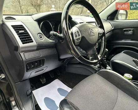 Черный Ситроен С-Кроссер, объемом двигателя 2.2 л и пробегом 236 тыс. км за 9990 $, фото 26 на Automoto.ua