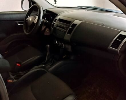 Чорний Сітроен С-Кроссер, об'ємом двигуна 2.4 л та пробігом 104 тис. км за 9000 $, фото 2 на Automoto.ua