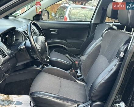 Черный Ситроен С-Кроссер, объемом двигателя 2.2 л и пробегом 236 тыс. км за 9900 $, фото 20 на Automoto.ua