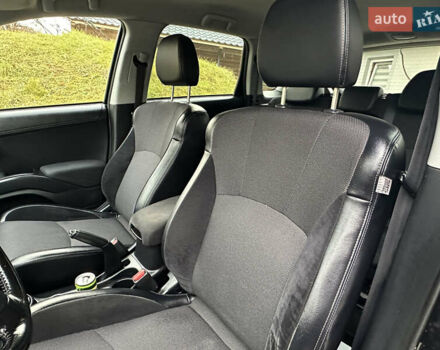 Черный Ситроен С-Кроссер, объемом двигателя 2.2 л и пробегом 236 тыс. км за 9990 $, фото 27 на Automoto.ua