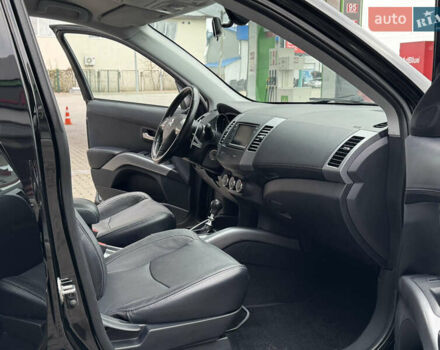 Чорний Сітроен С-Кроссер, об'ємом двигуна 2.2 л та пробігом 190 тис. км за 12555 $, фото 34 на Automoto.ua