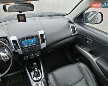 Чорний Сітроен С-Кроссер, об'ємом двигуна 2.2 л та пробігом 246 тис. км за 11899 $, фото 57 на Automoto.ua