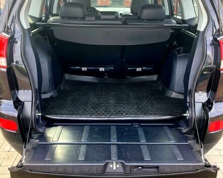 Черный Ситроен С-Кроссер, объемом двигателя 2.2 л и пробегом 193 тыс. км за 11900 $, фото 12 на Automoto.ua