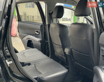 Чорний Сітроен С-Кроссер, об'ємом двигуна 2.2 л та пробігом 190 тис. км за 12555 $, фото 32 на Automoto.ua