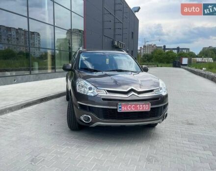 Коричневый Ситроен С-Кроссер, объемом двигателя 2.2 л и пробегом 270 тыс. км за 9750 $, фото 3 на Automoto.ua