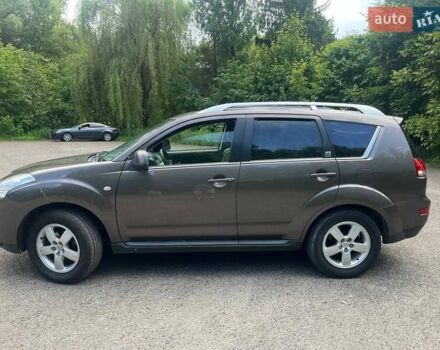 Коричневый Ситроен С-Кроссер, объемом двигателя 2.2 л и пробегом 270 тыс. км за 9750 $, фото 14 на Automoto.ua