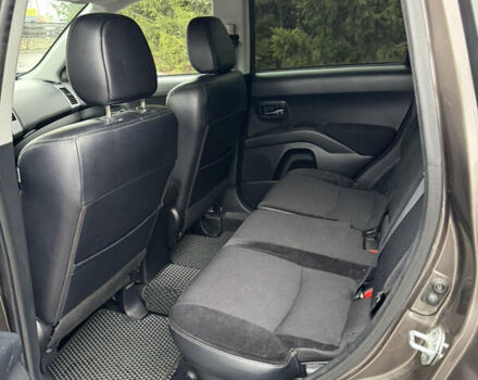 Коричневый Ситроен С-Кроссер, объемом двигателя 2.18 л и пробегом 248 тыс. км за 11500 $, фото 7 на Automoto.ua