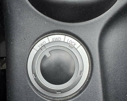 Коричневый Ситроен С-Кроссер, объемом двигателя 2.18 л и пробегом 248 тыс. км за 11500 $, фото 24 на Automoto.ua