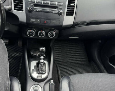 Коричневый Ситроен С-Кроссер, объемом двигателя 2.18 л и пробегом 248 тыс. км за 11500 $, фото 23 на Automoto.ua