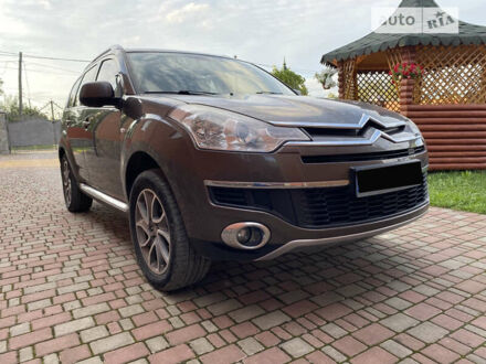 Сітроен С-Кроссер 2012 у Хмельницькому на Automoto.ua Коричневий Сітроен С-Кроссер, об'ємом двигуна 2.2 л та пробігом 274 тис. км за 11500 $, фото 1 на Automoto.ua