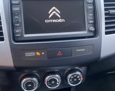 Серый Ситроен С-Кроссер, объемом двигателя 2.4 л и пробегом 248 тыс. км за 9500 $, фото 12 на Automoto.ua