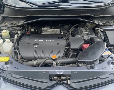 Серый Ситроен С-Кроссер, объемом двигателя 2.4 л и пробегом 248 тыс. км за 9500 $, фото 16 на Automoto.ua