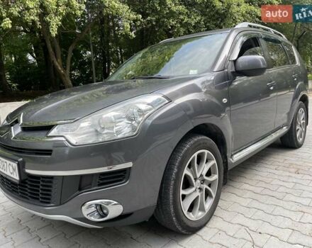 Серый Ситроен С-Кроссер, объемом двигателя 2.2 л и пробегом 297 тыс. км за 8150 $, фото 8 на Automoto.ua