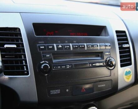 Серый Ситроен С-Кроссер, объемом двигателя 2.18 л и пробегом 270 тыс. км за 7200 $, фото 15 на Automoto.ua