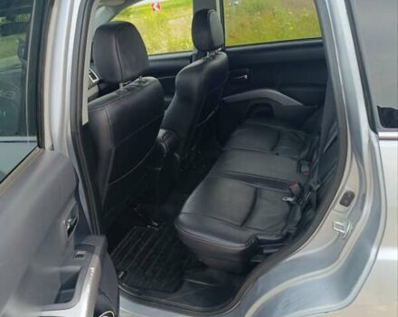 Серый Ситроен С-Кроссер, объемом двигателя 2.18 л и пробегом 206 тыс. км за 8300 $, фото 8 на Automoto.ua