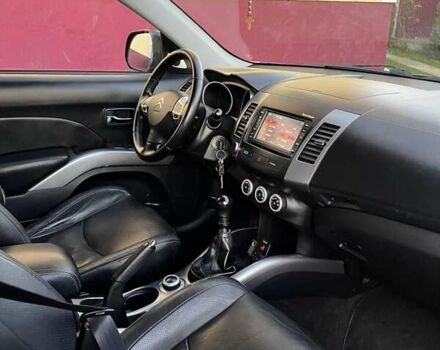 Сірий Сітроен С-Кроссер, об'ємом двигуна 2.2 л та пробігом 275 тис. км за 8800 $, фото 7 на Automoto.ua