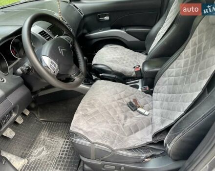 Серый Ситроен С-Кроссер, объемом двигателя 2.2 л и пробегом 297 тыс. км за 8150 $, фото 21 на Automoto.ua