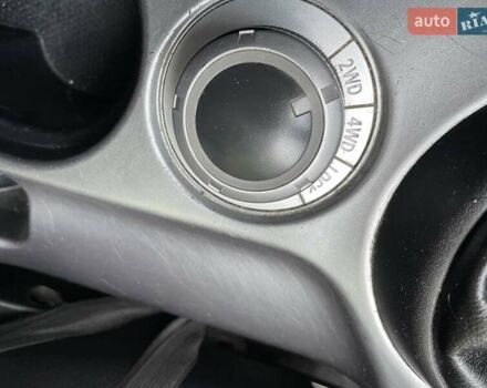 Серый Ситроен С-Кроссер, объемом двигателя 2.2 л и пробегом 297 тыс. км за 8150 $, фото 17 на Automoto.ua