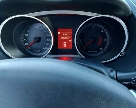 Серый Ситроен С-Кроссер, объемом двигателя 2.2 л и пробегом 288 тыс. км за 8800 $, фото 12 на Automoto.ua