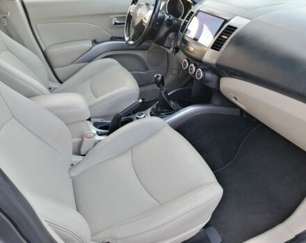 Серый Ситроен С-Кроссер, объемом двигателя 0 л и пробегом 219 тыс. км за 9950 $, фото 7 на Automoto.ua