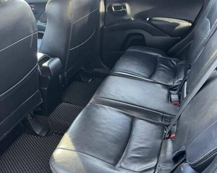 Серый Ситроен С-Кроссер, объемом двигателя 2.2 л и пробегом 370 тыс. км за 6800 $, фото 14 на Automoto.ua