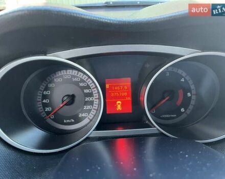 Серый Ситроен С-Кроссер, объемом двигателя 2.2 л и пробегом 370 тыс. км за 6800 $, фото 28 на Automoto.ua